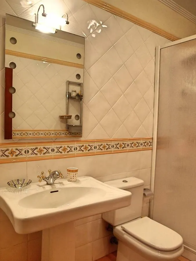 Flatguest - Spacious Home La Garita 0*,